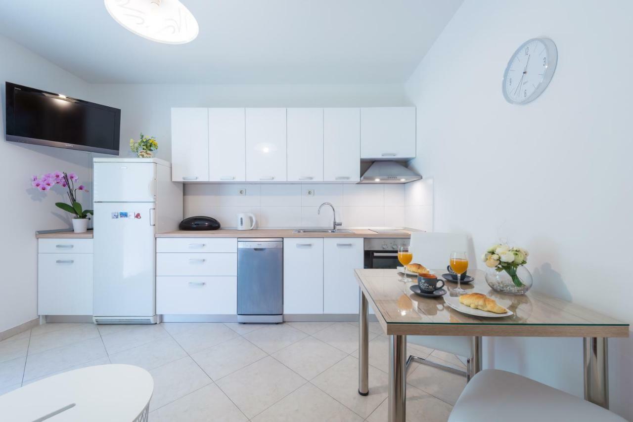 Apartman Lu Lejlighed Mokošica Eksteriør billede