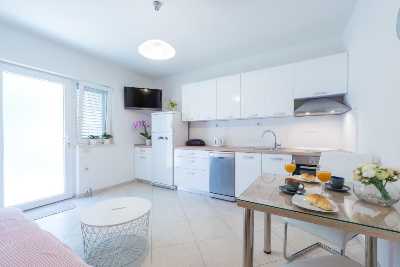 Apartman Lu Lejlighed Mokošica Eksteriør billede